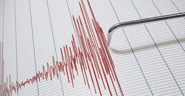 Bingöl'de Korkutan Deprem! Çevre İllerde de Hissedildi
