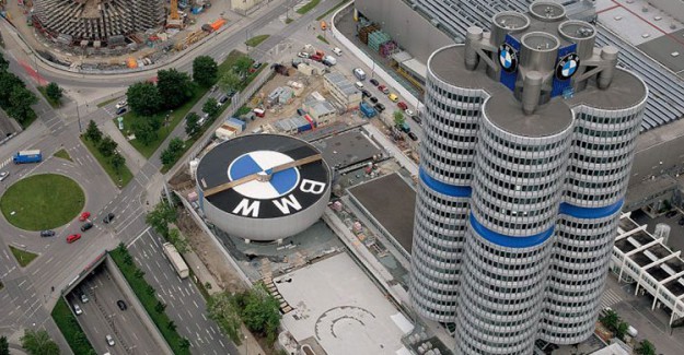BMW 'Türkçe Yasağı' İddialarını Yalanladı
