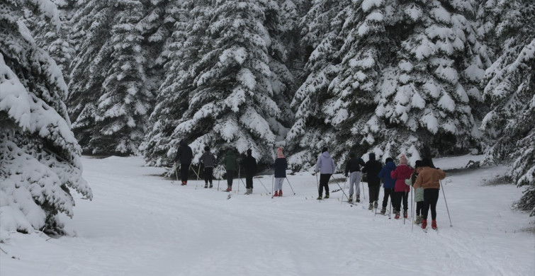 Bolu'da Kayaklı Koşu Sporcuları Kış Antrenmanlarına Başladı