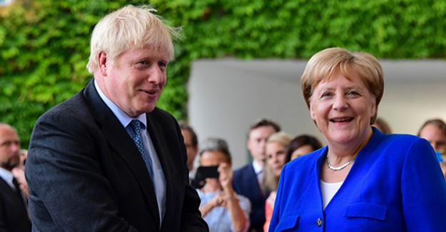 Boris Johnson’dan İlk Ziyaret Almanya'ya 