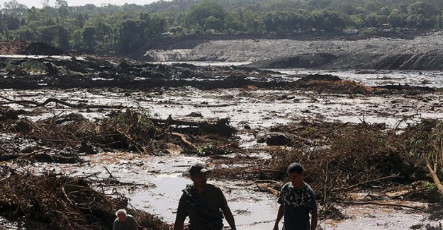 Brezilya'da Baraj Çöktü, 200 Kişi Kayıp