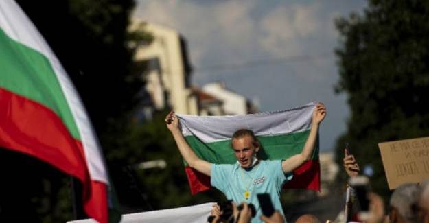 Bulgaristan'da Protestolar 100. Gününde