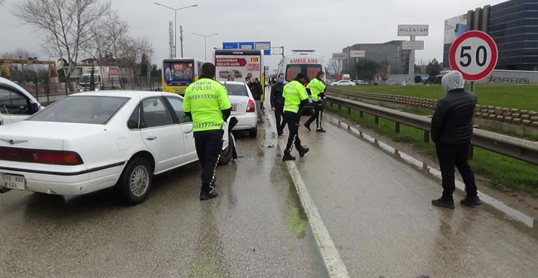 Bursa-Ankara Yolunda Zincirleme Kaza Oldu, Trafik Kilitlendi
