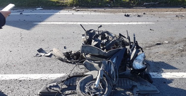 Bursa’da Motosikletler Çarpıştı: 1 Ölü, 3 Yaralı