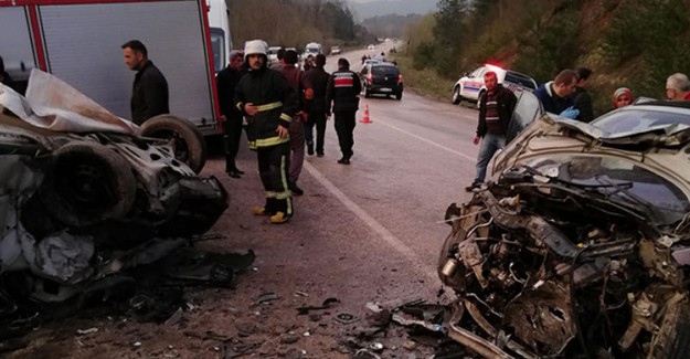 Bursa'da Trafik Kazası: 2 Ölü