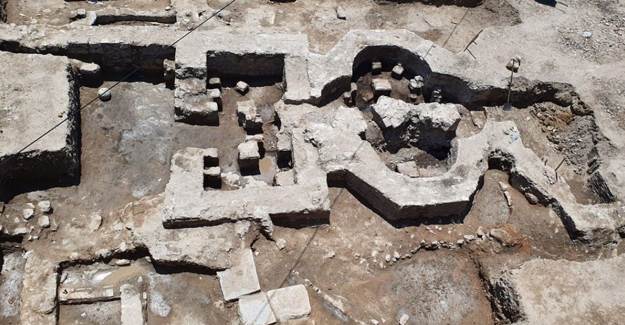 Bursa'daki Kazılarda Tarihi Hamam Bulundu