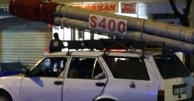 Bursalı Vatandaş S-400 Maketiyle Görenleri Şaşırttı