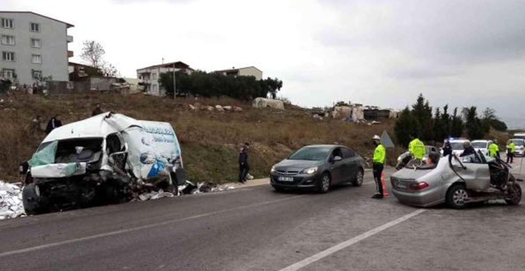 Çanakkale'de Aşırı Hız Kazası! 2 Kişi Hayatını Kaybetti