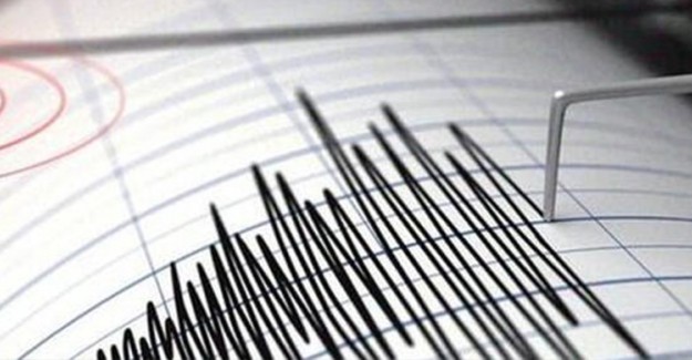 Çanakkale'de Korkutan Deprem 
