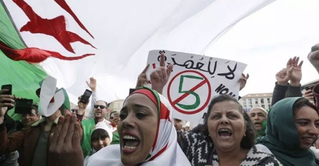 Cezayir'de Seçim Tarihi Belli Oldu