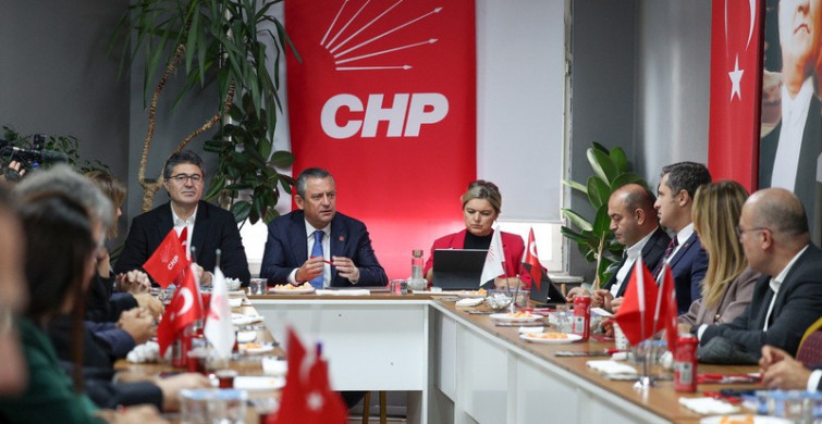 CHP, Esenyurt'ta toplandı