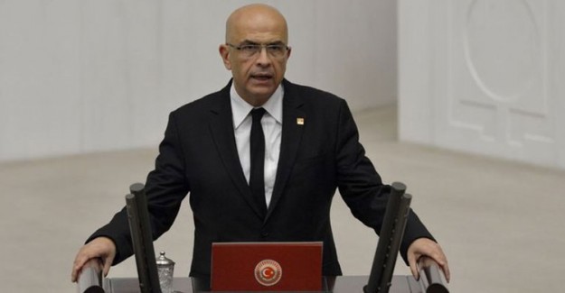 CHP Milletvekili Enis Berberoğlu Meclis'te Yemin Etti!