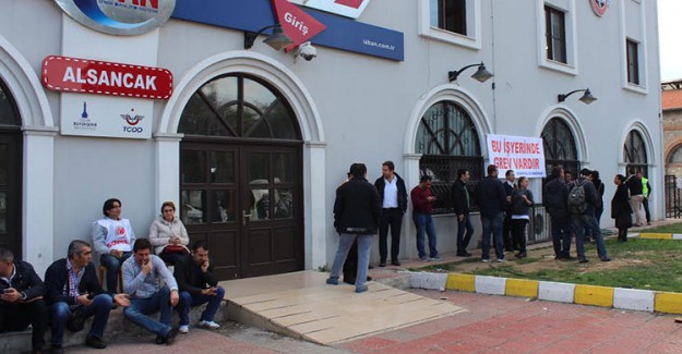 CHP Belediyesinde Zam İçin Grev Yapan 60 İşçinin İşine Son Verildiği İddia Edildi 