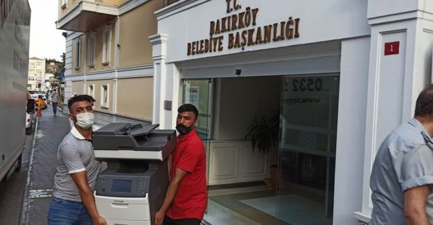CHP'li Bakırköy Belediyesi Haczedildi