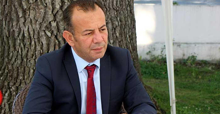 CHP’li Belediye Başkanı Tanju Özcan’ın Yanlış İmsakiye Bastırdı