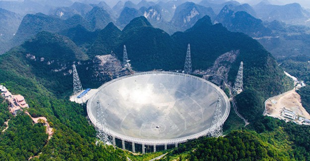 Çin Dünyanın En Büyük Telsiz Teleskobu İçin Araştırmacı Bulamıyor