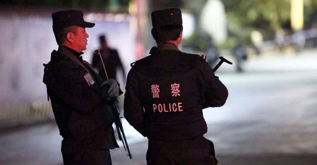 Çin'deki İlkokula Bıçaklı Saldırı, 3 Kişinin Durumu Ağır 