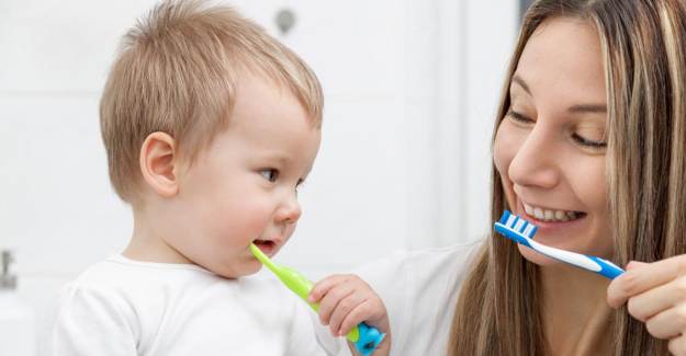 Çocukları Diş Fırçalamaya Teşvik Etme Yolları