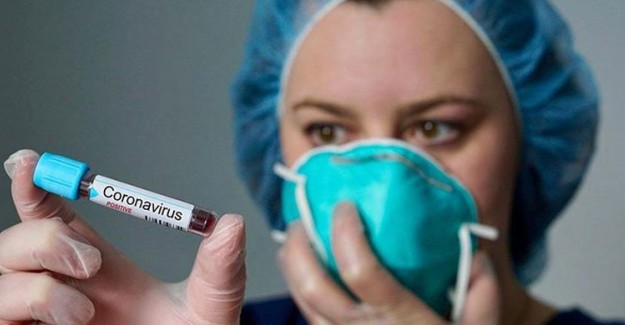 Coronavirüs Hastasının Uyanınca Yazdığı Not Doktoru Ağlattı