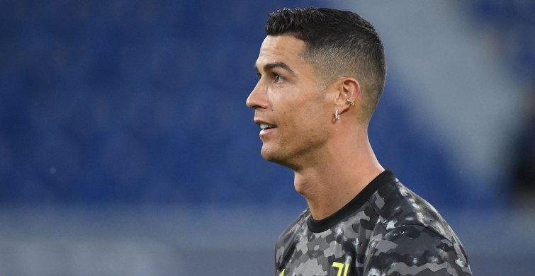 Cristiano Ronaldo Juventus'tan Ayrılıyor