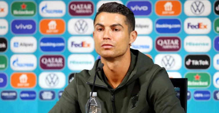 Cristiano Ronaldo'dan Portekiz - Kuzey Makedonya maçı öncesi açıklamalar! Futbolu bırakma mevzusu hakkında söyledikleri olay oldu