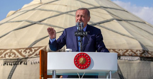 Cumhurbaşkanı Erdoğan, Ahlat'ta Malazgirt Zaferinin 948. Yıl Dönümü Töreninde Konuştu