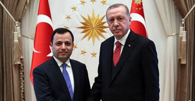 Cumhurbaşkanı Erdoğan AYM Başkanlığına Tekrar Seçilen Arslan'ı Kabul Etti