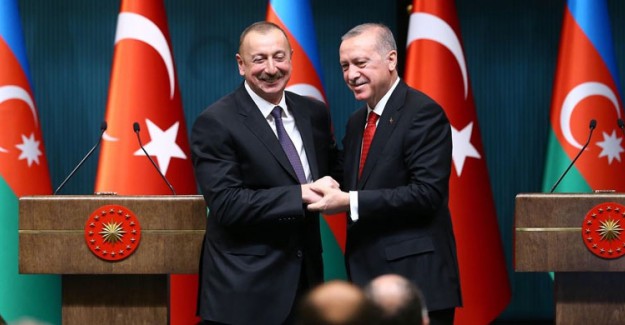 Cumhurbaşkanı Erdoğan Azerbaycan Cumhurbaşkanı Aliyev'i Kutladı