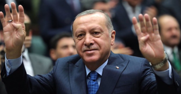 Cumhurbaşkanı Erdoğan: Binali Yıldırım'ın İstifa Etmesine Gerek Yok