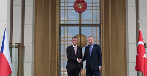 Cumhurbaşkanı Erdoğan, Çekya Başbakanı Babis'i Makamına Kabul Etti