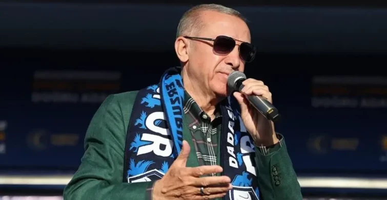Cumhurbaşkanı Erdoğan Erzurum’da coşkulu kalabalığa seslendi: “31 Mart'ta Türkiye Yüzyılı şehirleri için hazır mıyız?”