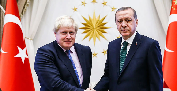 Cumhurbaşkanı Erdoğan, İngiltere Başkanı Johnson'la Görüştü