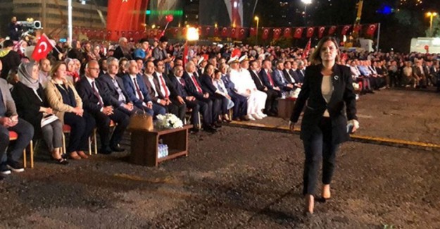 Cumhurbaşkanı Erdoğan, Kılıçdaroğlu'nu Eleştirince CHP ve İYİ Partililer Alanı Terk Etti