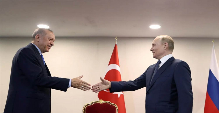 Cumhurbaşkanı Erdoğan rövanşı aldı: Putin Erdoğan’ı ayakta bekledi