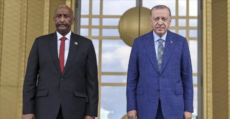 Cumhurbaşkanı Erdoğan ve Sudan Egemenlik Konseyi Başkanı Burhan Telefonda Görüştü