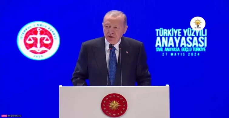 Cumhurbaşkanı Erdoğan'dan çarpıcı "Yeni Anayasa" mesajı: "Bu utancı daha fazla yaşatamayız"