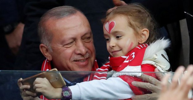 Cumhurbaşkanı Erdoğan'dan Milli Maç Sonrası Açıklama: Allah Nazarlardan Saklasın