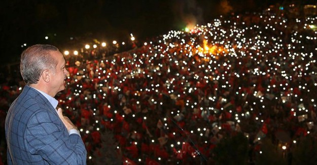 Cumhurbaşkanı Erdoğan Balkon Konuşmasını Yapacak
