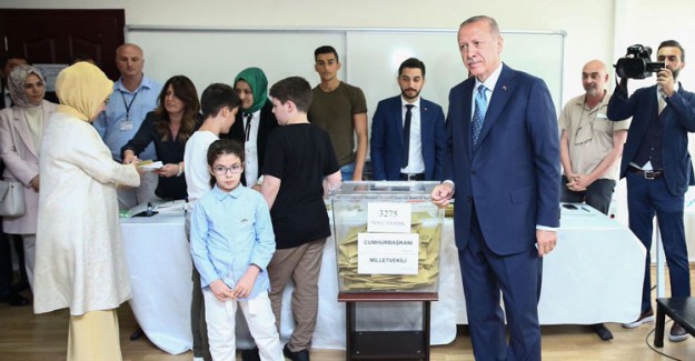 Cumhurbaşkanı Erdoğan'ın Oy Kullandığı Sandık Açıldı! İşte Sonuçlar