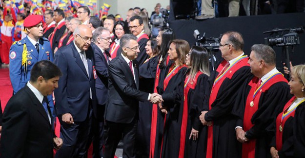 Cumhurbaşkanı Yardımcısı Fuat Oktay Maduro'nun Yemin Törenine Katıldı