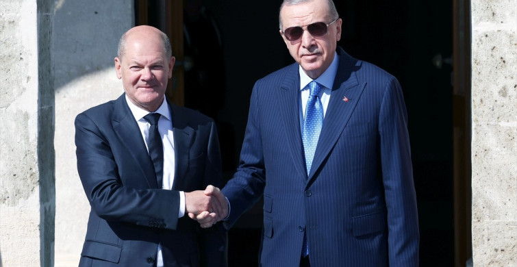 Cumhurbaşkanı Erdoğan, Almanya Başbakanı Scholz'u Kabul Etti