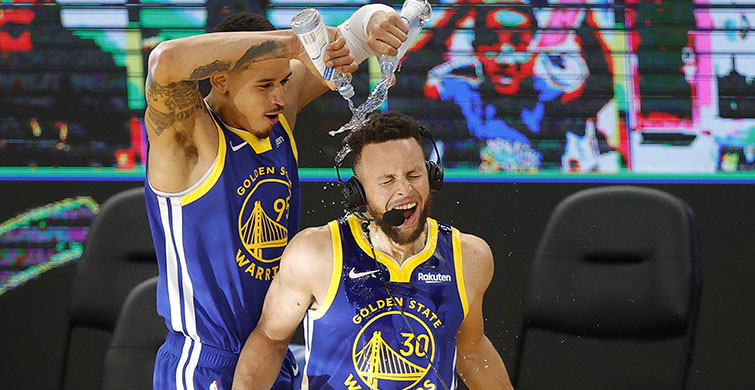 Curry Dün Gece NBA'de Rekorlar Kırdı