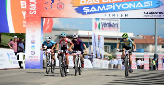 Dağ Bisikleti Şampiyonası Sakarya'da Başladı
