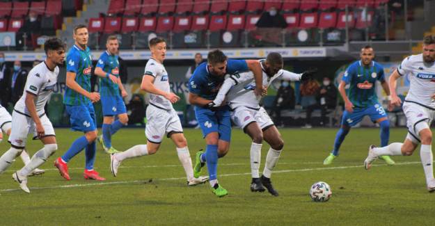 Denizlispor 90'da Gelen Golle Yıkıldı!
