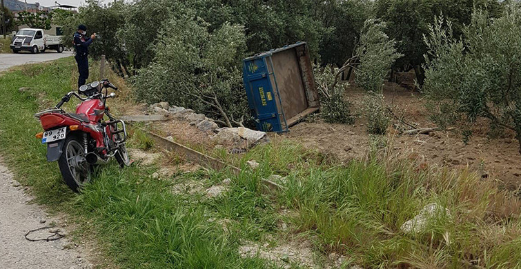 Devrilen Traktörün Altına Kalan Çiftçi Hayatını Kaybetti