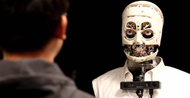 Disney İnsan Görünümlü Korkutucu Robotunu Tanıttı