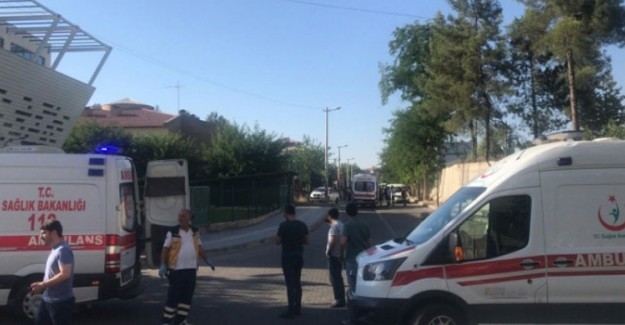 Diyarbakır'da Polis Merkezinin Olduğu Caddeye EYP Atıldı! 