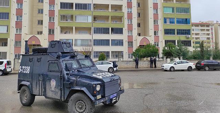 Diyarbakır'da Silahlı Kavgada 3 Kişi Yaralandı
