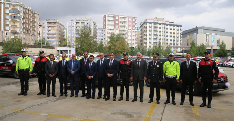 Diyarbakır'a Yeni Araçlar: Emniyet Güçleniyor