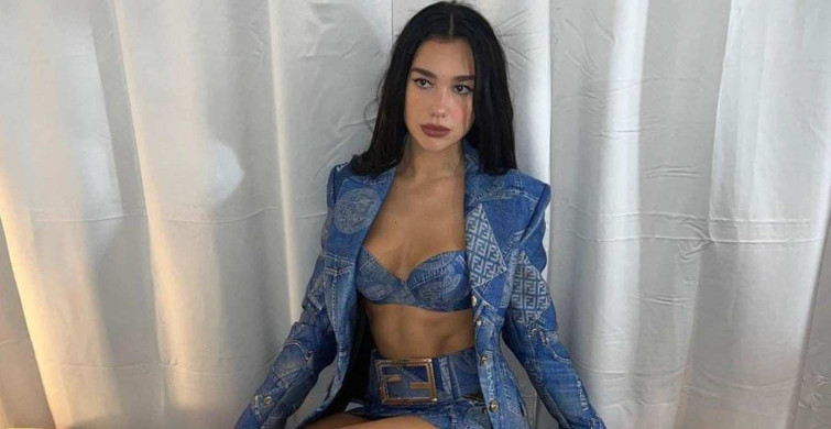 Dua Lipa cesur pozlarıyla nefes kesti! Ünlü şarkıcı süper mini şortuyla kamera karşısına geçti! Paylaşımlarıyla sosyal medyayı salladı